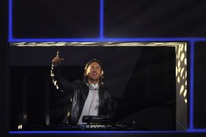 DAVID GUETTA AND ATLANTIS VIRTUAL REALITY MADE TOGETHER THE BEST ACTUATION OF THE AWARDS GALA TOP 40.